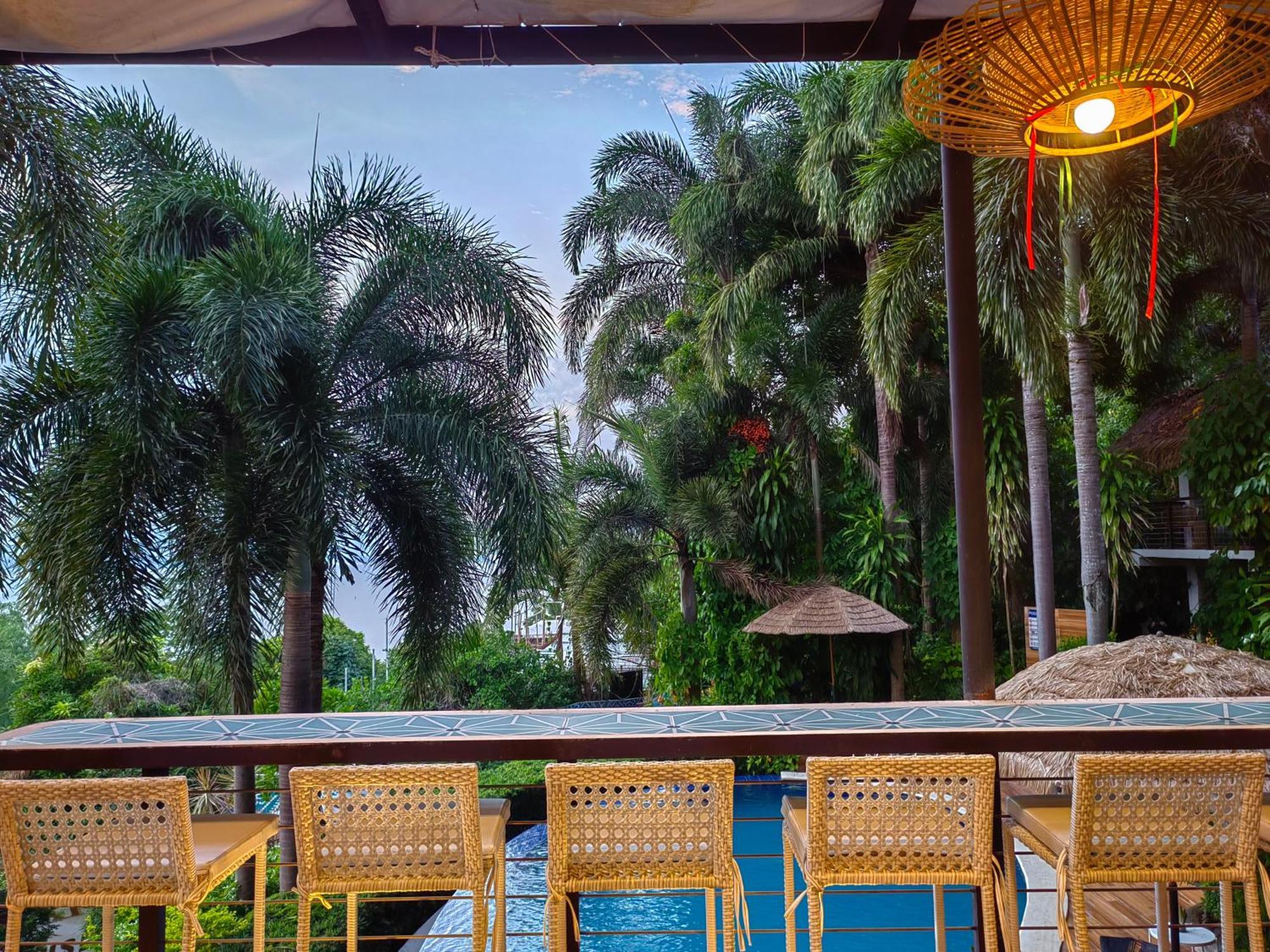Villas By Eco Hotels Mataasnakahoy Exterior photo