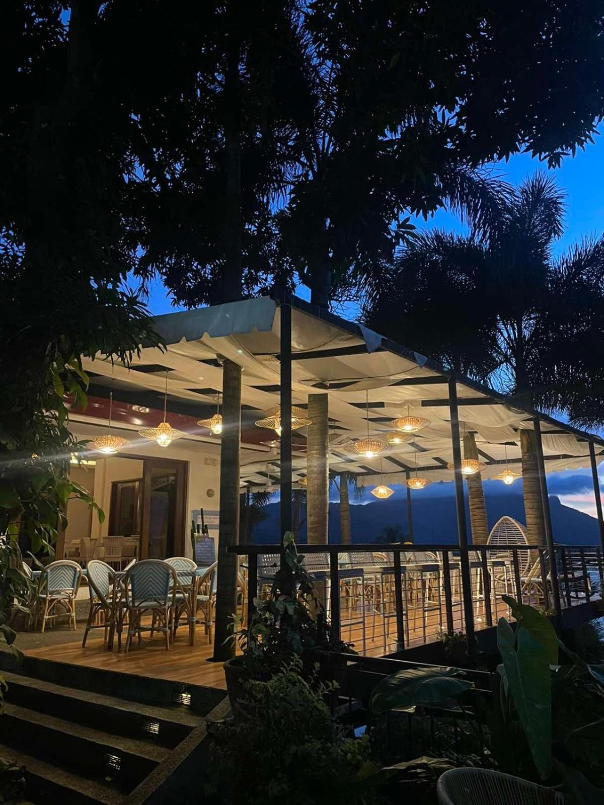 Villas By Eco Hotels Mataasnakahoy Exterior photo